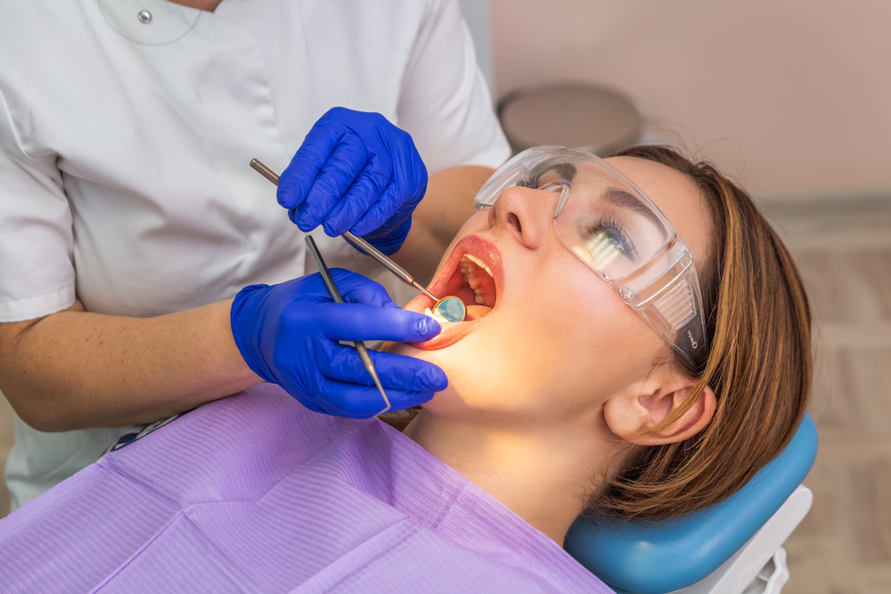 The Rise of Aesthetic Dentistry for Women: Key Trends Shaping the Future of Smiles